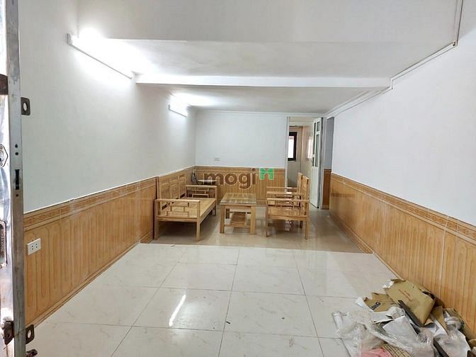 Bán Nhà Tập Thể Tầng 1, Phố Tân Mai, 76m x 2 ngủ, 1.8 tỷ, sổ riêng