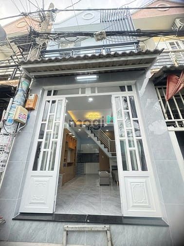 Nhà đẹp sổ hồng trao tay, cách đường chính chỏ 60m, hẻm thẳng đẹp