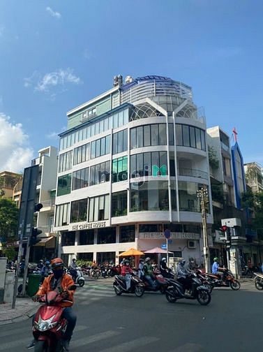 Bán Nhà 2MT Lê Thánh Tôn, Bến Nghé, Q1. DT 12x18m 5 Tầng. Giá 171 Tỷ