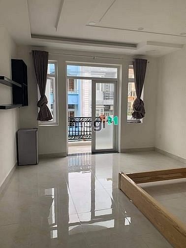 Phòng Trọ ???̂? ??̣̂?? Ban Công 35M2 Giá Rẻ Ở Ngay Quang Trung