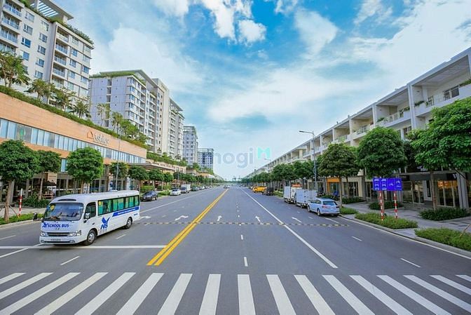 Cho thuê SHOPHOUSE Nguyễn Cơ Thạch 7x24m2 hầm trệt 4 lầu