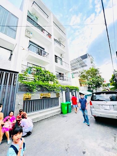 Bán căn hộ dịch vụ cao cấp 30 phòng thang máy 496/62/3 DƯƠNG QUẢNG HÀM