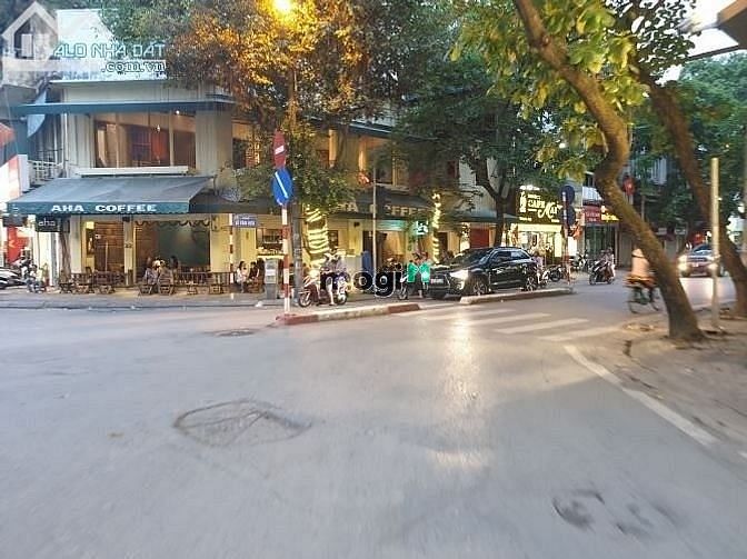 Chính chủ cho thuê nhà mặt tiền phố LÊ VĂN HƯU 60m2 MT4m giá 80tr/th