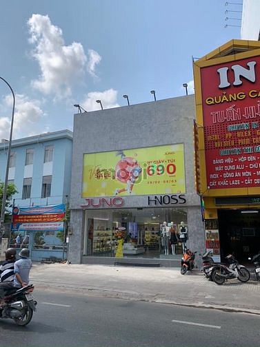 MT Nguyễn Trãi đắc địa, 8x20 , giá 110 tr,đường 2 chiều