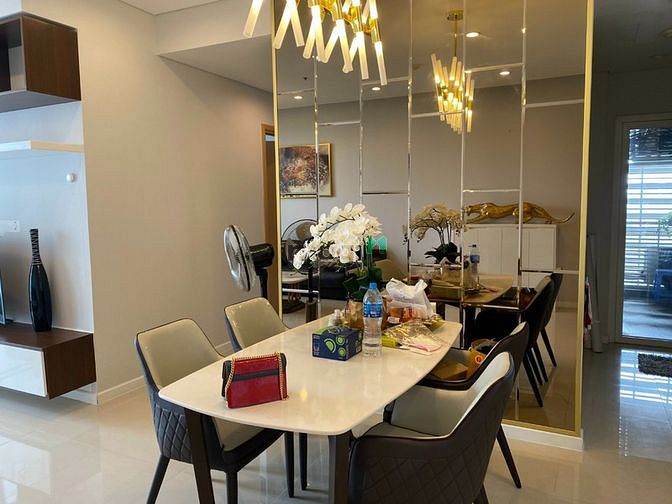 Bán căn hộ 3PN Sarimi - 123m2 - 13 tỷ- view tuyến phố nhộn nhịp