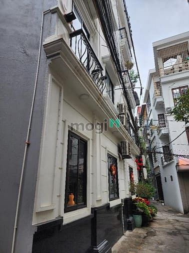 BÁN GẤP! Nhà Bồ Đề, 54m, khu Vip phân lô, ô tô, 1 nhà ra phố, chỉ 10tỷ