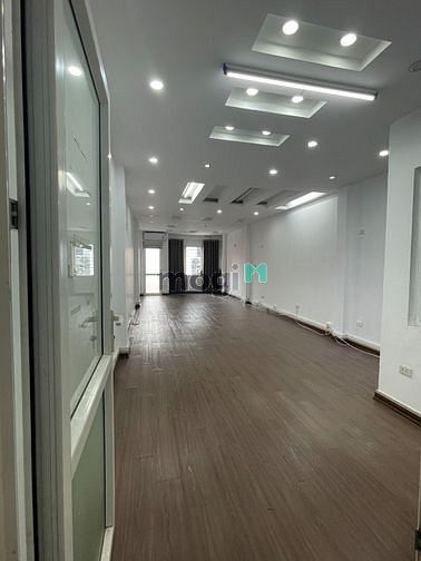 Chính chủ cho thuê mặt bằng 110m2 (3 tầng + 1 tầng để xe)