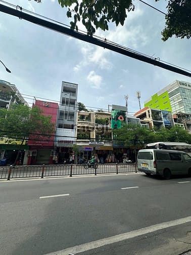 Mặt tiền Lý Thường Kiệt p8 Tân Bình 8x23 cn 212m2 nhà 3 tầng 54 tỷ