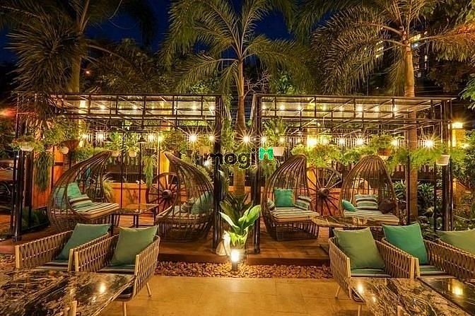 Biệt Thự Sân Vườn MT Nguyễn Du “20x50”, Ngay Nhà Thờ Đức Bà, Giá 149tr