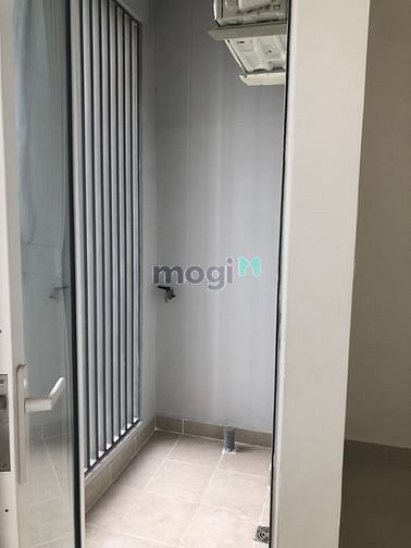 Cho thuê Officetel 38m giá 8tr5 tại Sunrise city view Q7 nhà có NTDT