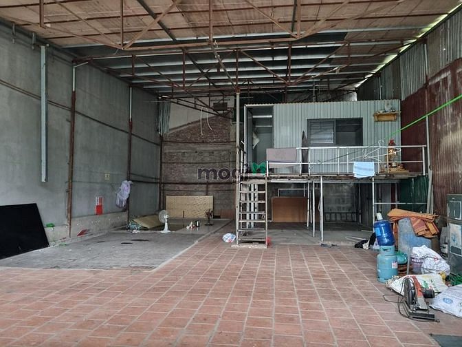 Cho thuê kho tại Mỹ Đình 200m2 đường thênh thang giá chỉ 18tr