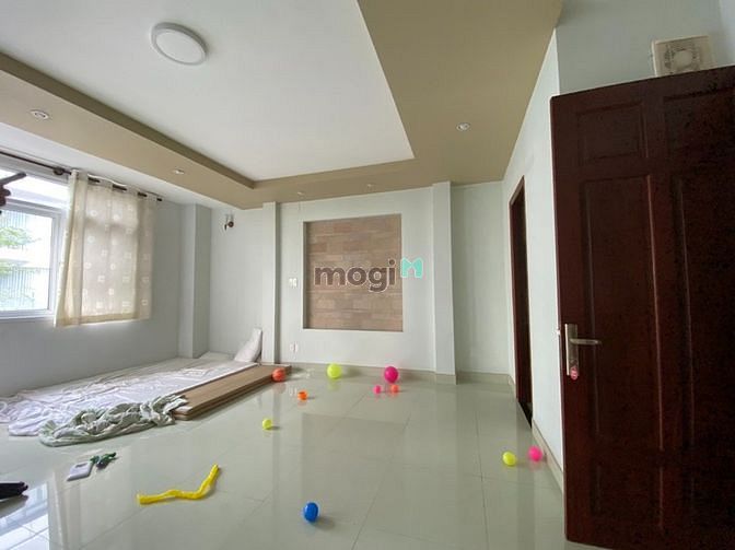 chú bán căn nhà hưng phước có thang máy xây 4 tầng ngay phạm văn nghị