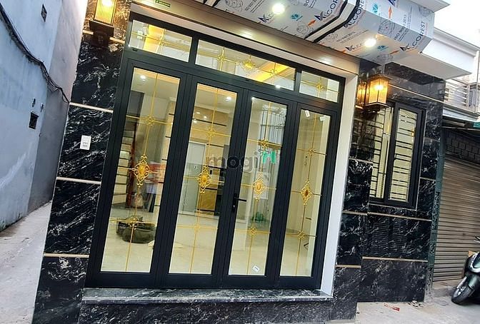 Bán nhà 6 tầng lô góc, thang máy, KD nhỏ ngõ 151 Nguyễn Đức Cảnh