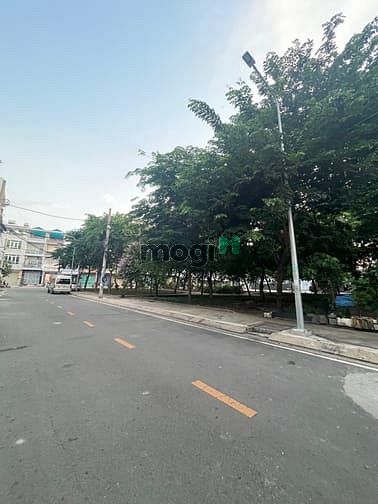 ?Chính chủ gửi bán - MT KDC Bình phú - 72m2 - giá chỉ nhỉnh 7 tỷ
