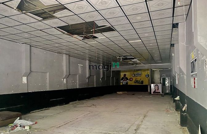 Cho thuê MBKD ngang 6m Lê Văn Sỹ lề đường rộng KD tự do 40 triệu/tháng