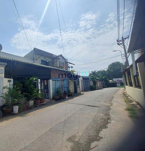 Bán Nhà Mặt Tiền Đường Số 3 Phước Thiện, 66m2, Kế Bên Vincom Quận 9