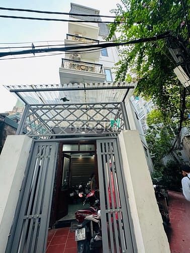 ? Khu vực Ngã Tư Vọng, Nhỉnh 6 Tỷ - Lô Góc, Phù Hợp Làm CH Cho thuê