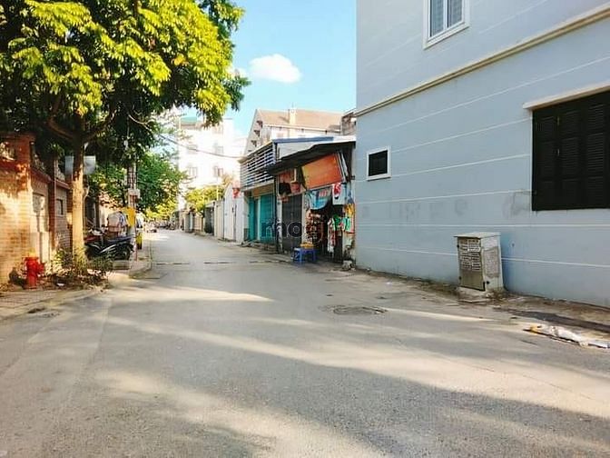 Ô tô đỗ cổng - Bán đất Tư Đình, long Biên, ngõ thông, 42m2, nhỉnh 3 tỷ