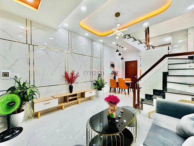 Nhà Nguyên Hồng P.1 Gò Vấp - Sát Mặt Tiền-Giá 4.45 Tỷ.