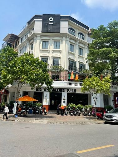 Mặt tiền 15m rộng 800m2 phố Cát Linh - giáp Phố Cổ vị trí cực đẹp