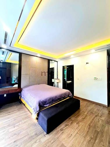 Bán nhà 5 tầng đẹp, Lê Văn Việt - Thủ Đức, DT 116m², 4PN 19 Đồng