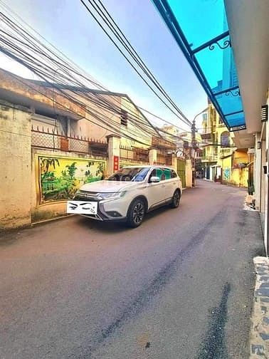 Nhà đẹp 6T Hoàng Văn Thái khu PL thang máy ô tô tránh giá 19,8 tỷ