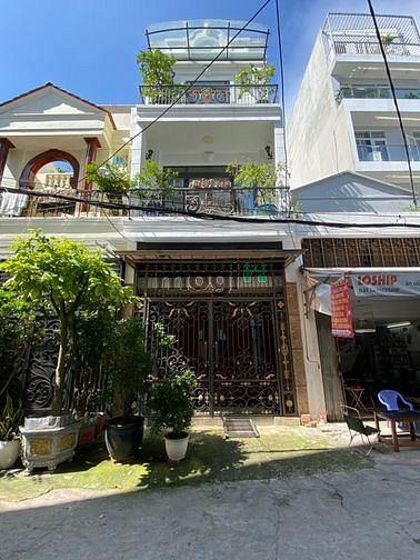Bán Nhà Trần Hưng Đạo, Quận 5 giáp Quận 1. DT 4,2x20m 3 Lầu. Giá 19 tỷ
