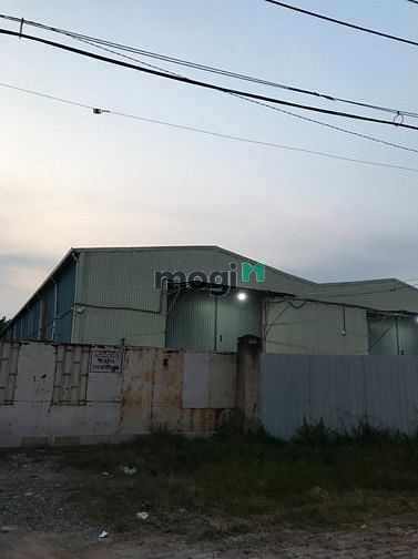 Cho thuê Kho  đường Tây Hòa - Nam Hòa. Phước Long A. có PCCC. 120m2.