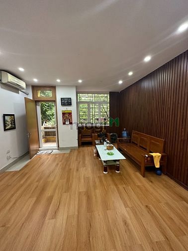 Cho thuê sàn văn phòng Làng Việt Kiều Châu Âu, diện tích 80 m2/tầng