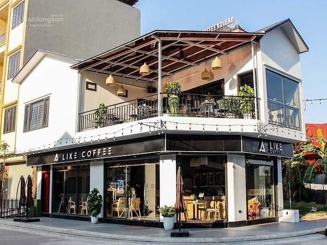 (Mặt tiền 6m khu phố Tây Bùi Viện), Quận 1, DT: 6m x 15m giá: 40tr/th