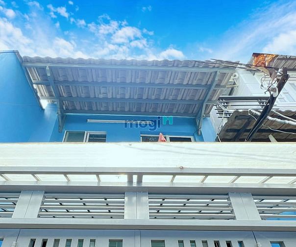 Nhà 27m2. 3.1m x 9m Hẻm 3m. 1 xẹt. Tiện làm phòng trọ, căn hộ dịch vụ