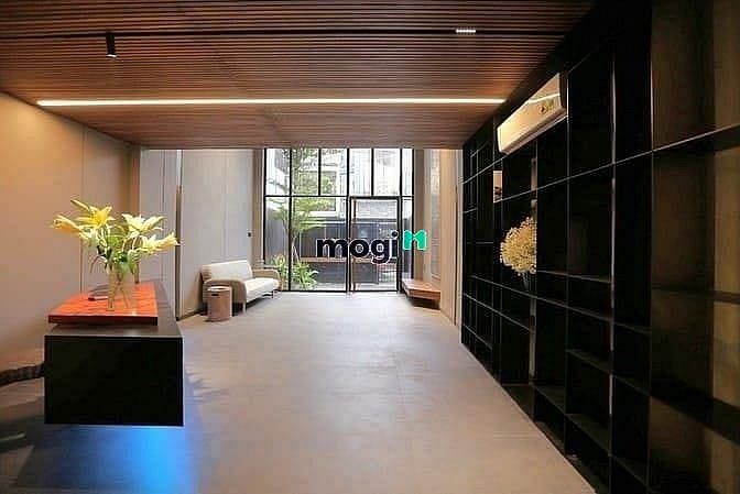 BT đẹp sân vườn rộng chủ cần bán gấp đi Mỹ P Thảo Điền.380m2.47 tỷ