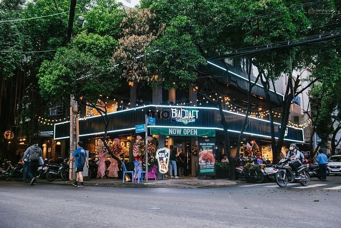 ? ? ? Nhà góc 2MT  đường A4, Phường 12, Quận Tân Bình.