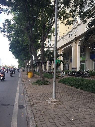 Bán liền tay shop Nam Khang mặt tiền Nguyễn Lương Bằng, Phú Mỹ Hưng