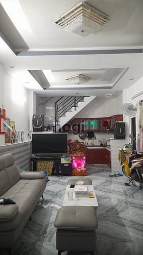 Siêu phẩm nhà hẻm ô tô thông 40m2, khu Tên Lửa Aeon Bình Tân