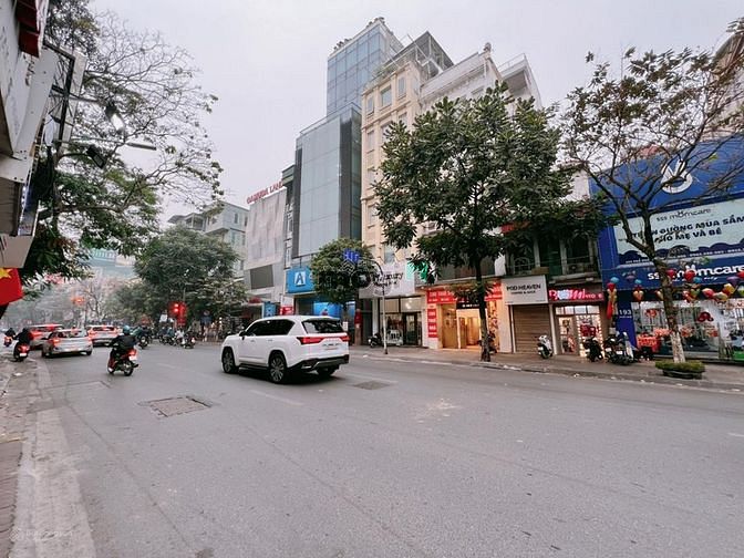 MP Huế - Tòa VP 145m2 x 8 tầng - MT 5.5m - Vuông nở hậu - Giá 115 tỷ