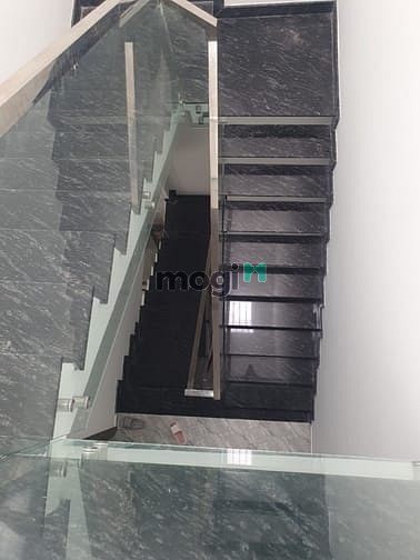 Bán nhà Gò Dầu Tân Phú Hẻm xe hơi thông mới xây 3 tấm 4.7m x 16.5m