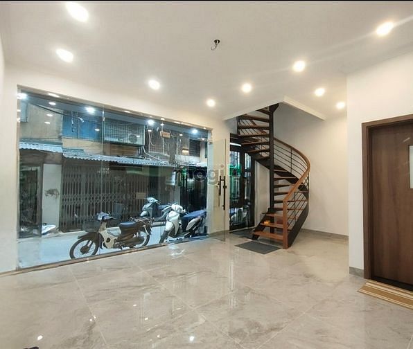 Trường Chinh, 34m 6T, MT 6m thang máy KD ngõ thông