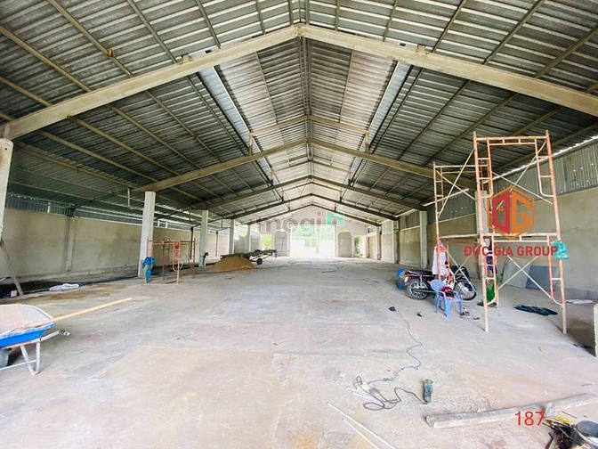 Cho thuê 1100m2 xưởng Thiện Tân khung sẵn sàng sử dụng ngay 35tr/tháng