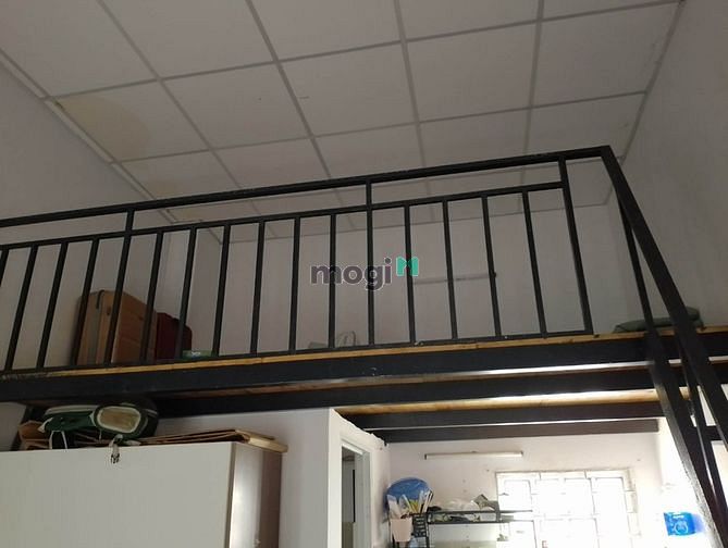 Tìm ở ghép 1:1 tại Ngã tư Lũy Bán Bích - Hòa Bình