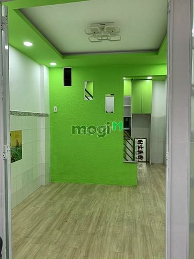 Bán nhà đường Bà Hạt - 4m x 5m. 1 lầu đúc BTCT