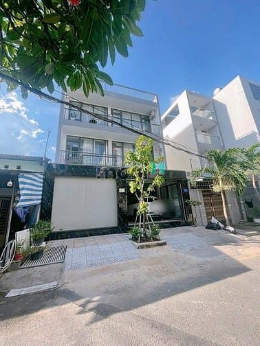 RẺ < 17 tỷ! Bán MT Đ. Chu Văn An, Q. BT – ngang LỚN 8.2m – 3 tầng.