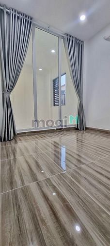 SIÊU PHẨM PHẠM VĂN CHÍ P3Q6..ngay trung tâm chợ Bình Tây