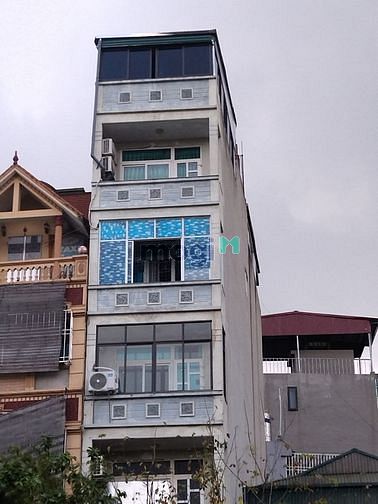 Cho thuê nhà ngõ 105 phố Láng Hạ, quận Đống Đa.  Dt 50m, 4t giá 18tr
