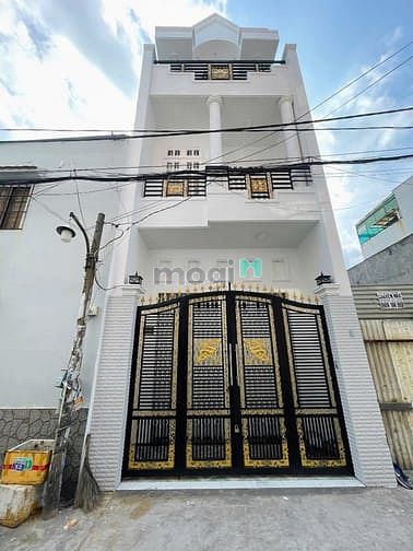 Nhà bán hẻm xe tải ?363/ đất mới