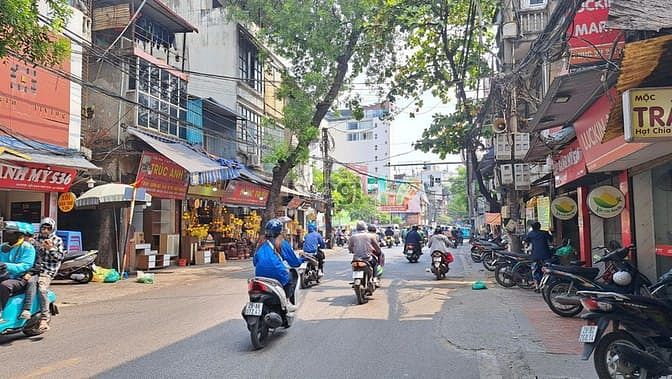 Mặt phố La Thành - Ngay Giảng Võ & Láng Hạ - Lô góc - 52m2 - MT 10m