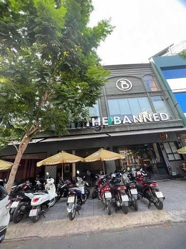 Kẹt nợ bán nhà MT Nguyễn Cư Trinh, P. Bến Thành, Q1, DT 16,5x10m, 4 tầ