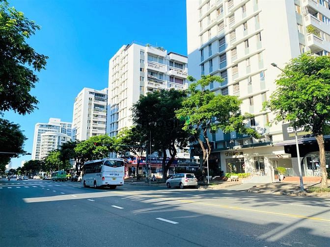 Cho thuê căn Shop Mỹ Khánh góc đường Phạm Thái Bường & Nguyễn Đức Cảnh