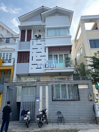 Cho thuê Mặt Bằng trệt đường Hoa Lan DT 8x18m