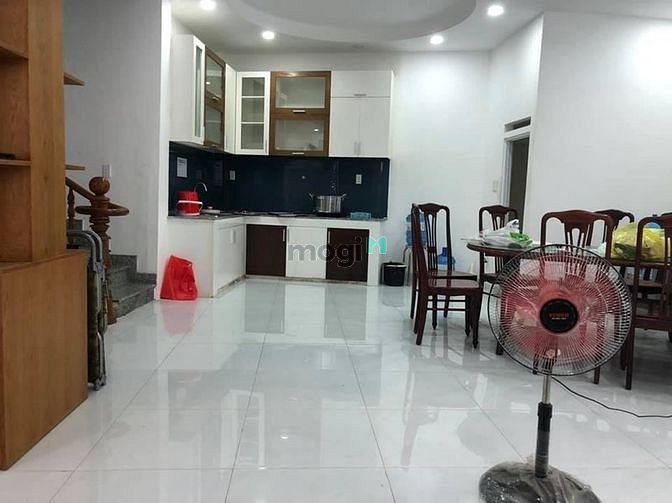 91m2 chỉ 6.3 tỷ, ô tô đỗ cửa, 3 tầng, Lê Quang Định, p11, BT, T/L.